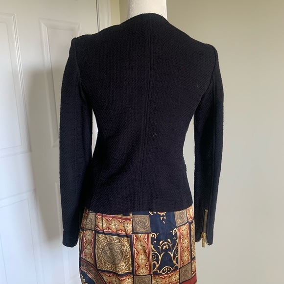 Michael Kors Blue Marine Blazer with Tailored Silhouette and Embellishments. - Picture 4 of 14